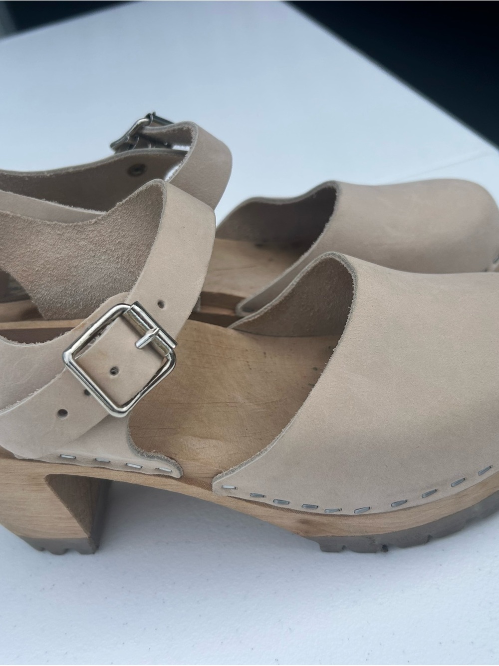 MIA Beige Leather Clog Heels with Wood Platform and Buckle - Picture 6 of 10